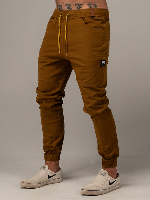 GOAT JOGGER - SADDLE