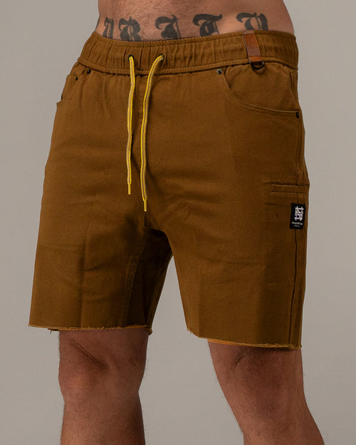 GOAT SHORTS - SADDLE