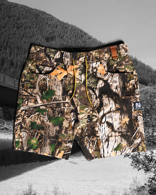 GOAT SHORTS - WOODLAND CAMO