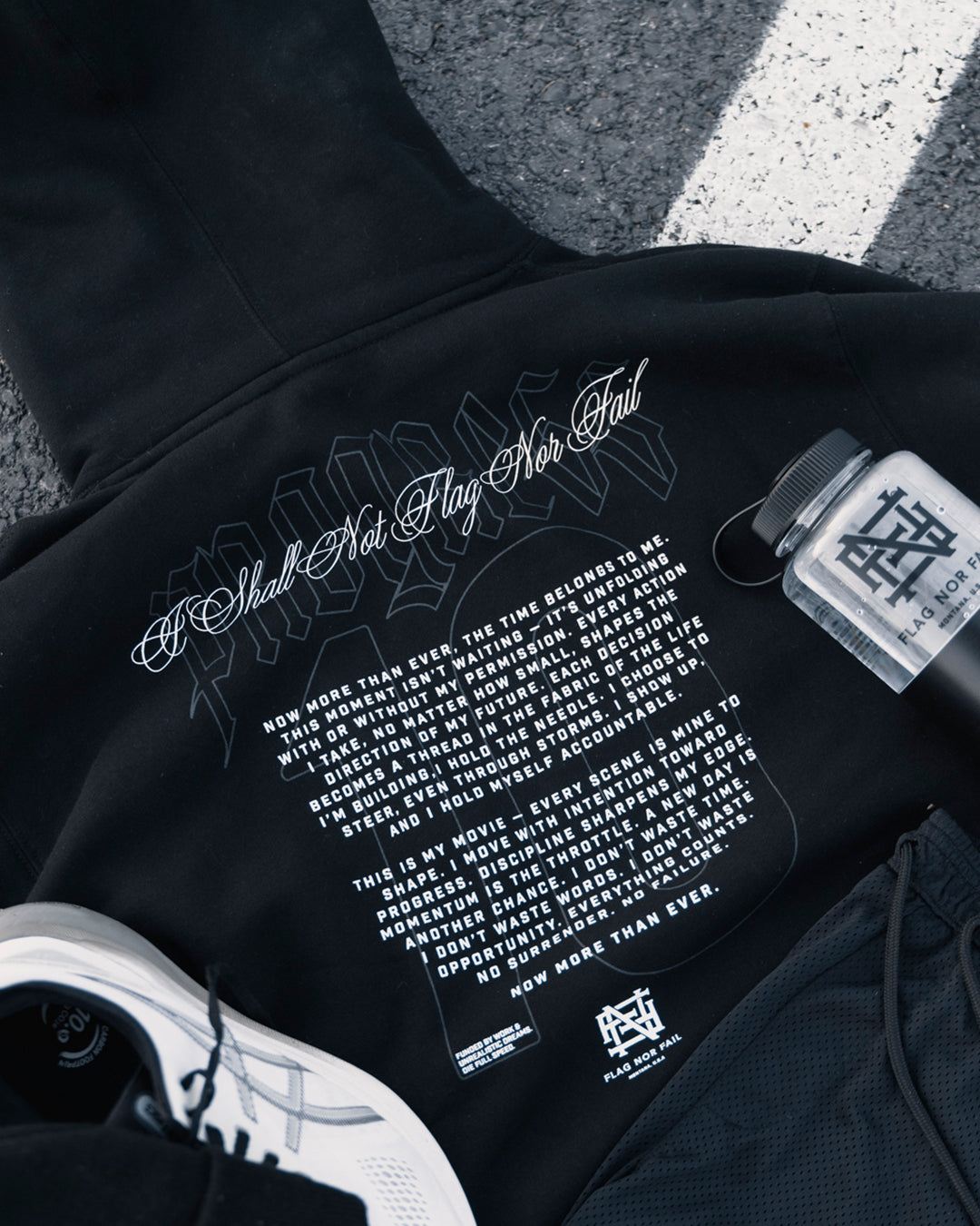 MANTRA HOODIE - BLACK
