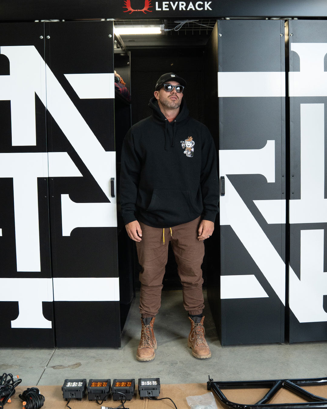 OVERALL SUPPLY HOODIE