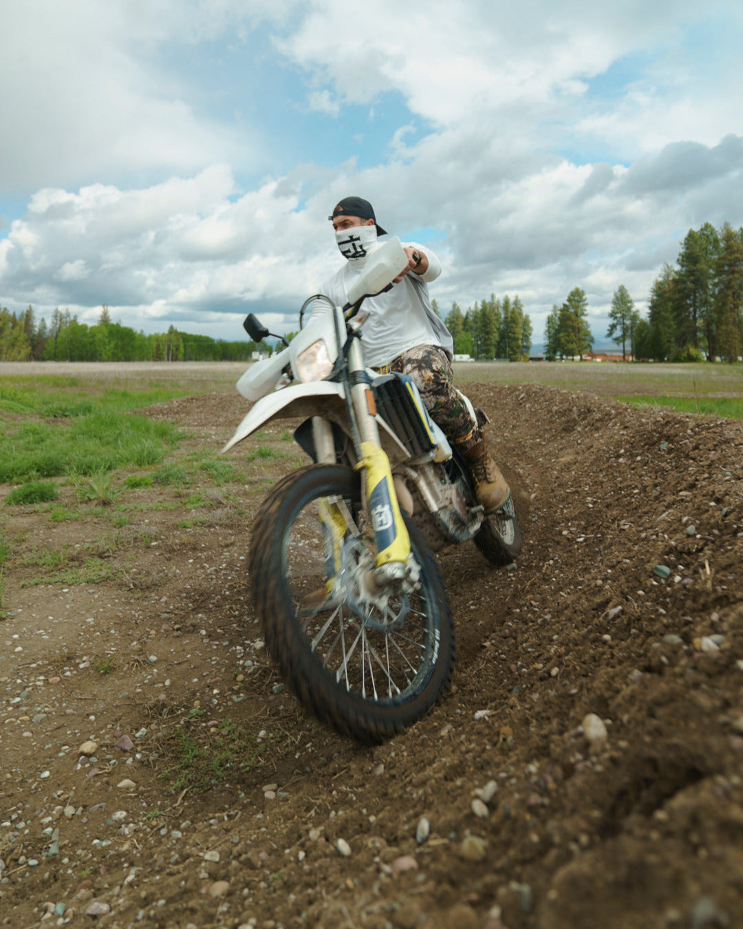 GOAT JOGGER - WOODLAND CAMO