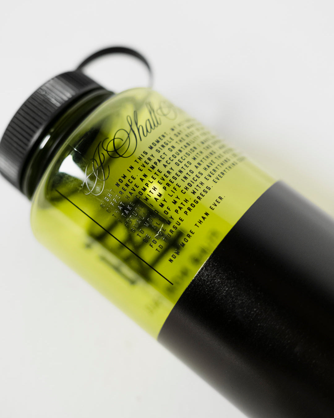 MANTRA BOTTLE - GREEN
