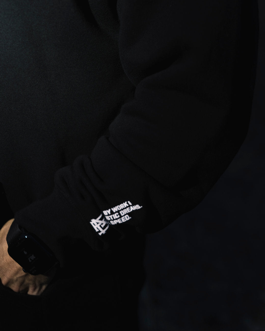 MANTRA HOODIE - BLACK