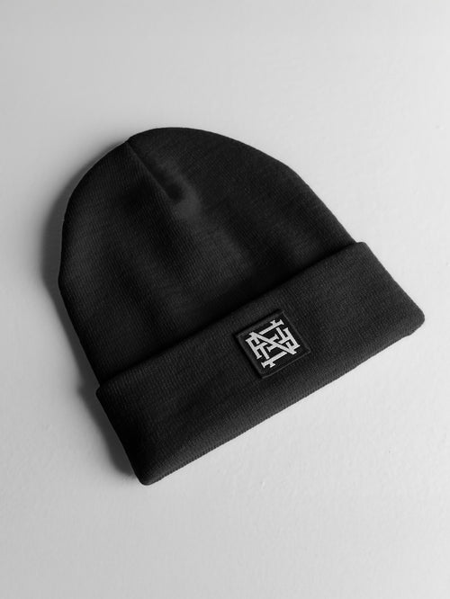 YOUTH PATCH BEANIE - BLACK