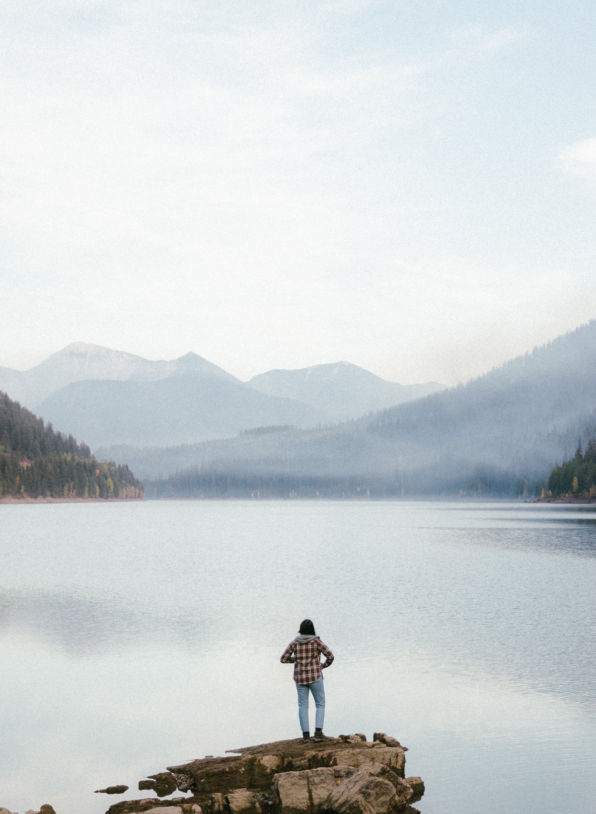 WOMEN'S HOODED FOREVER FLANNEL - ORANGE