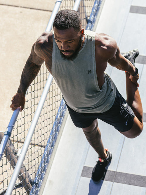 MOTO DISTRESSED BRO TANK - OLIVE