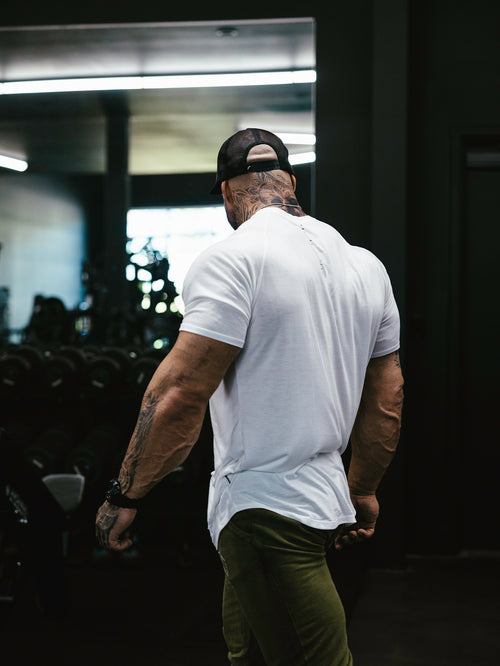 MOTO DISTRESSED TEE - WHITE