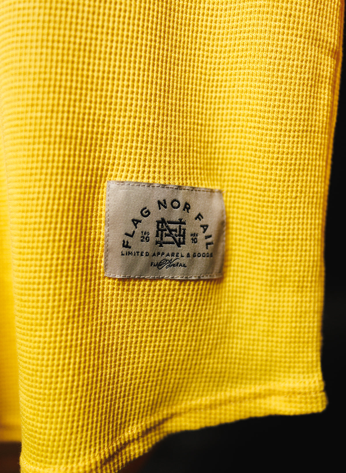 MEN'S FOREVER LIGHTWEIGHT THERMAL - YELLOW