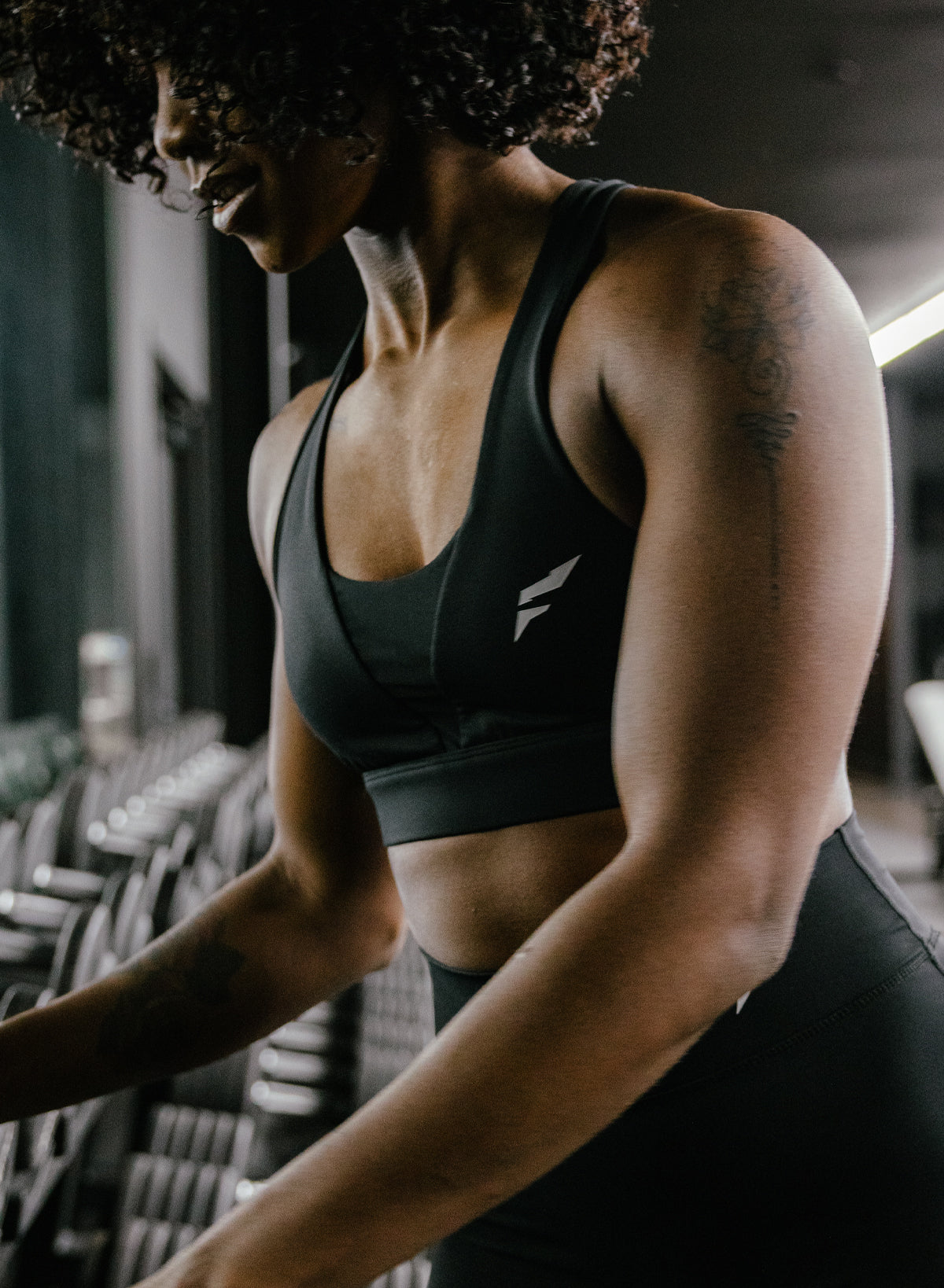 ASCEND MESH BRA - BLACK