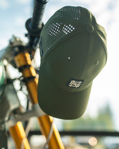 HATS AND HEADWEAR