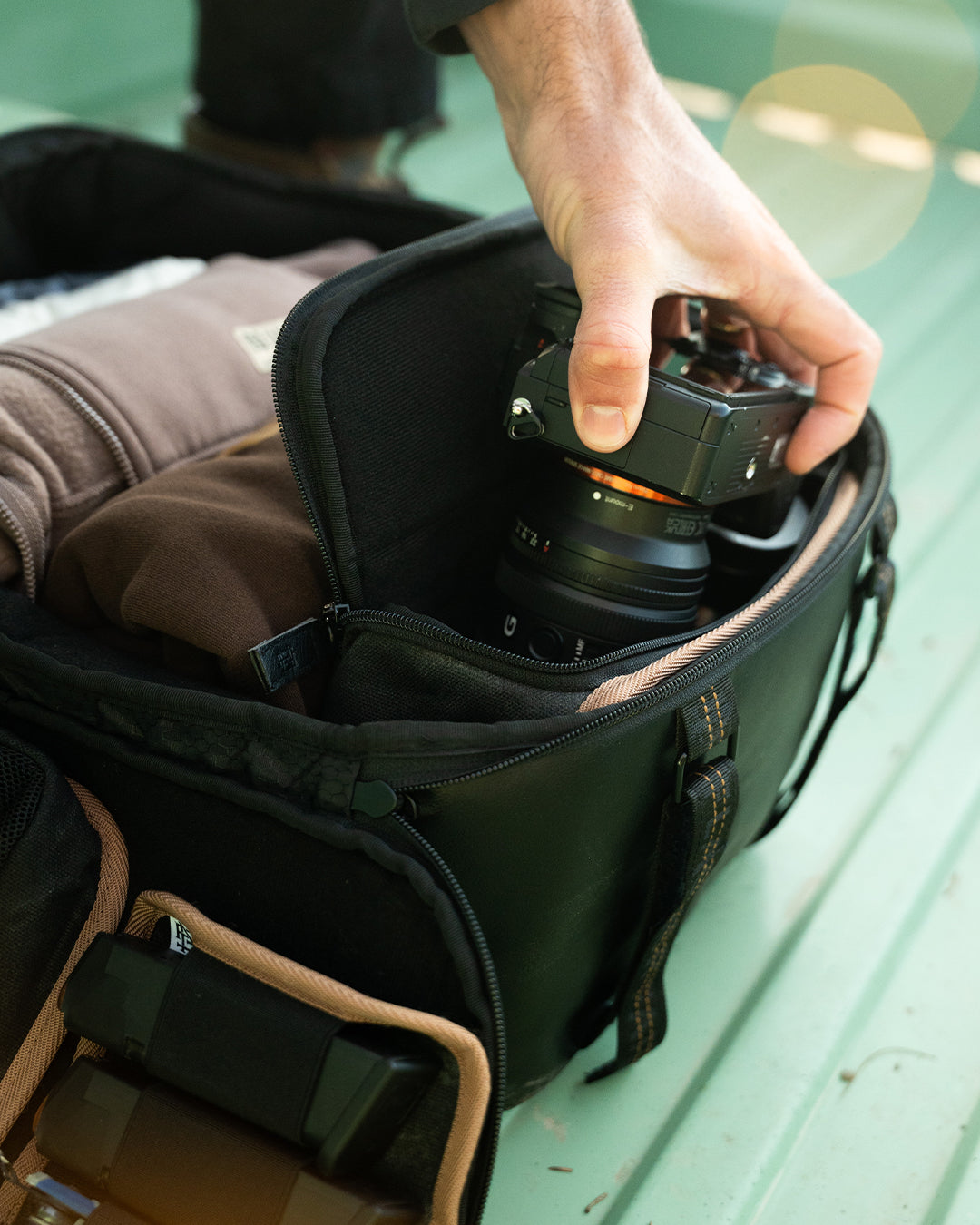 CAMERA INSERT