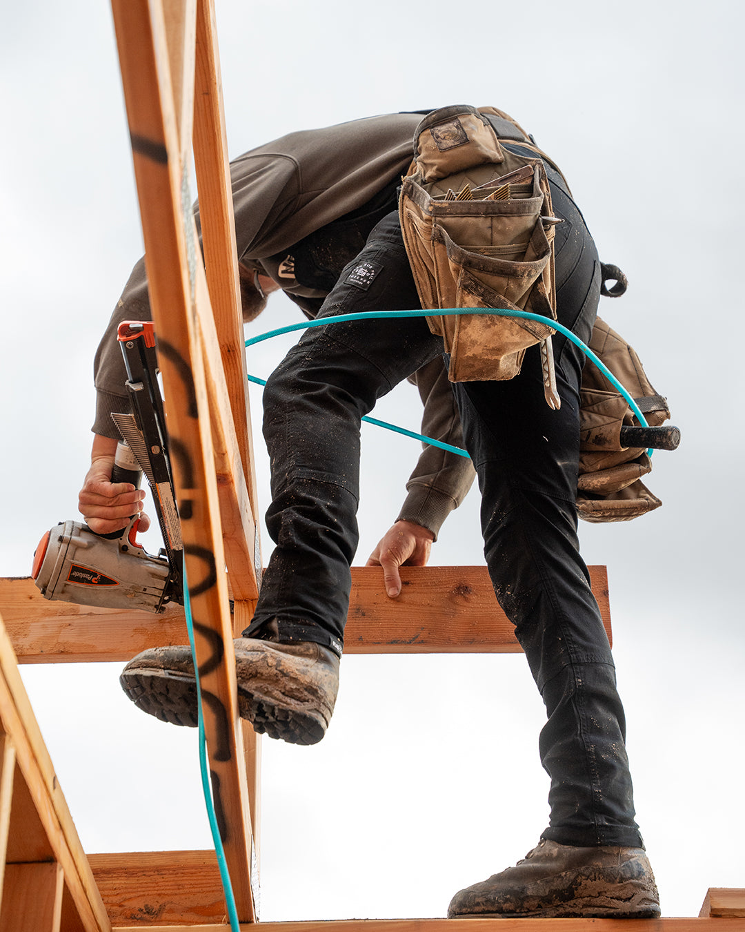 FOREVER OVERALLS - BLACK
