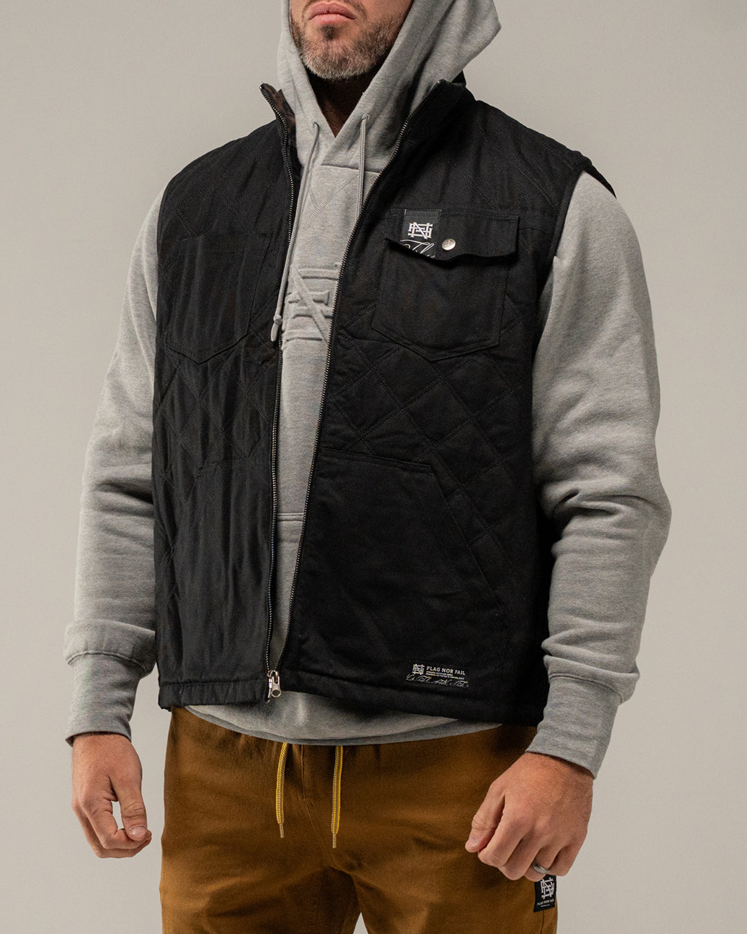 VEST - BLACK (w/FREE HOODIE)