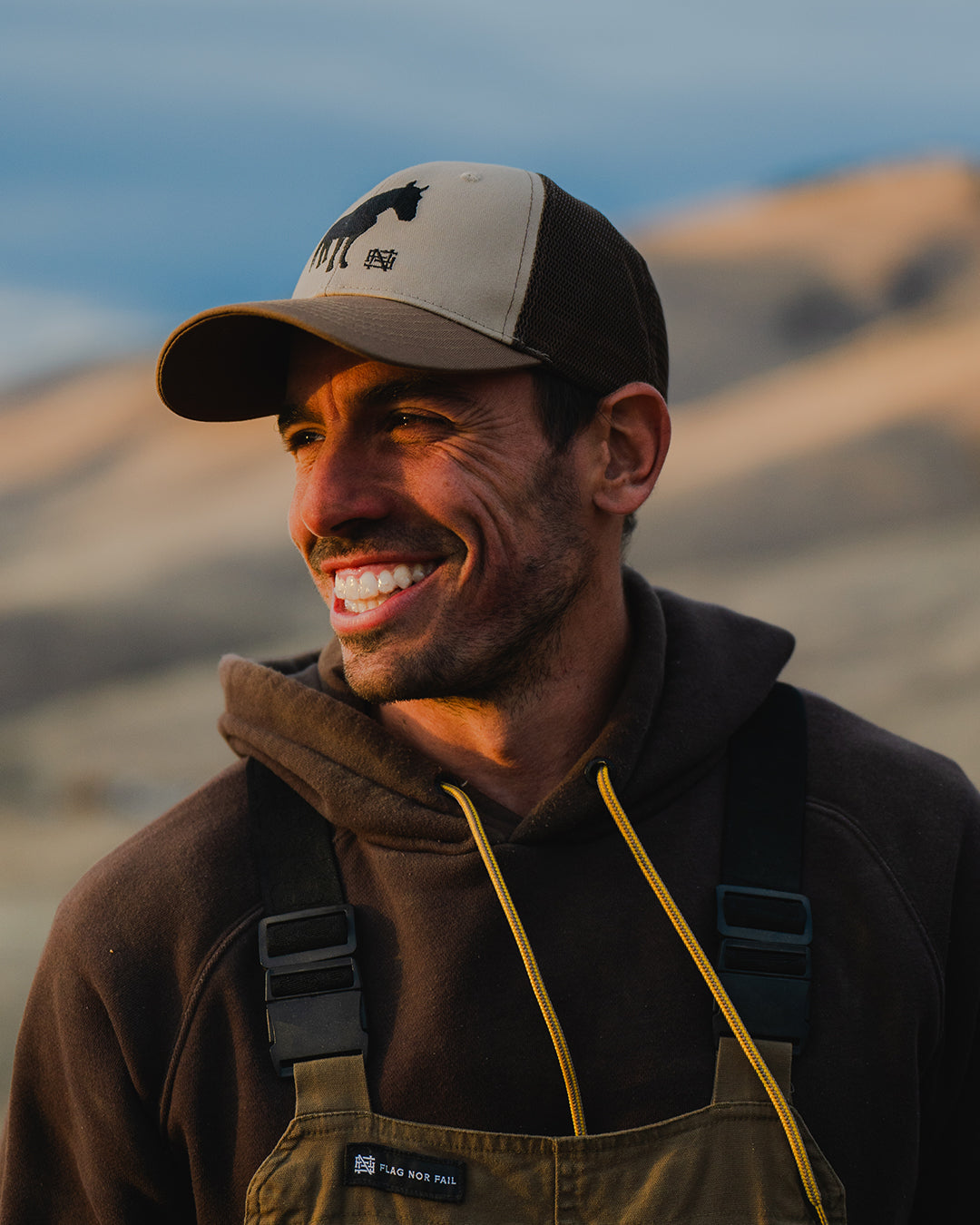 OSCAR TRUCKER HAT - TAN