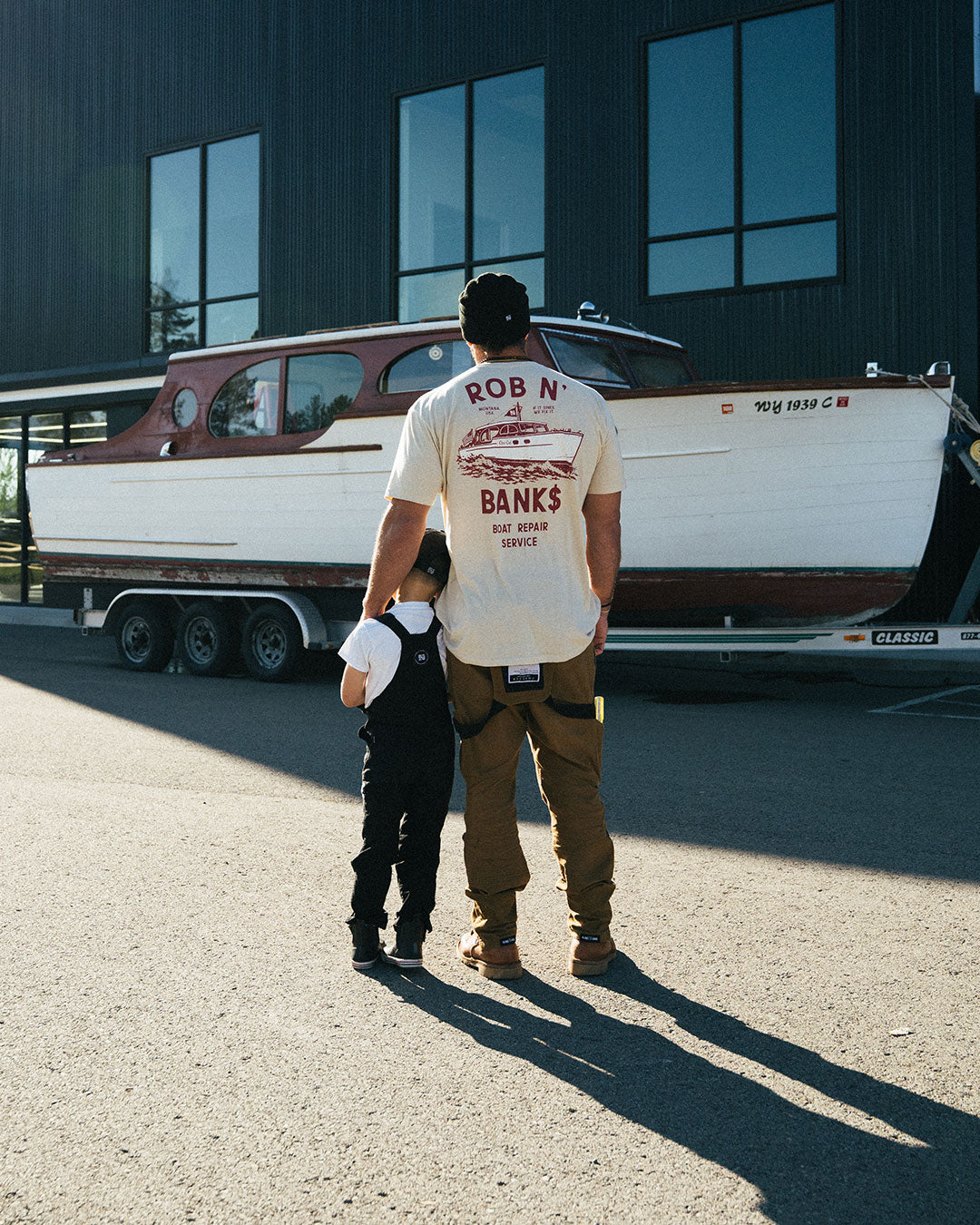 ROB N' BANKS TEE