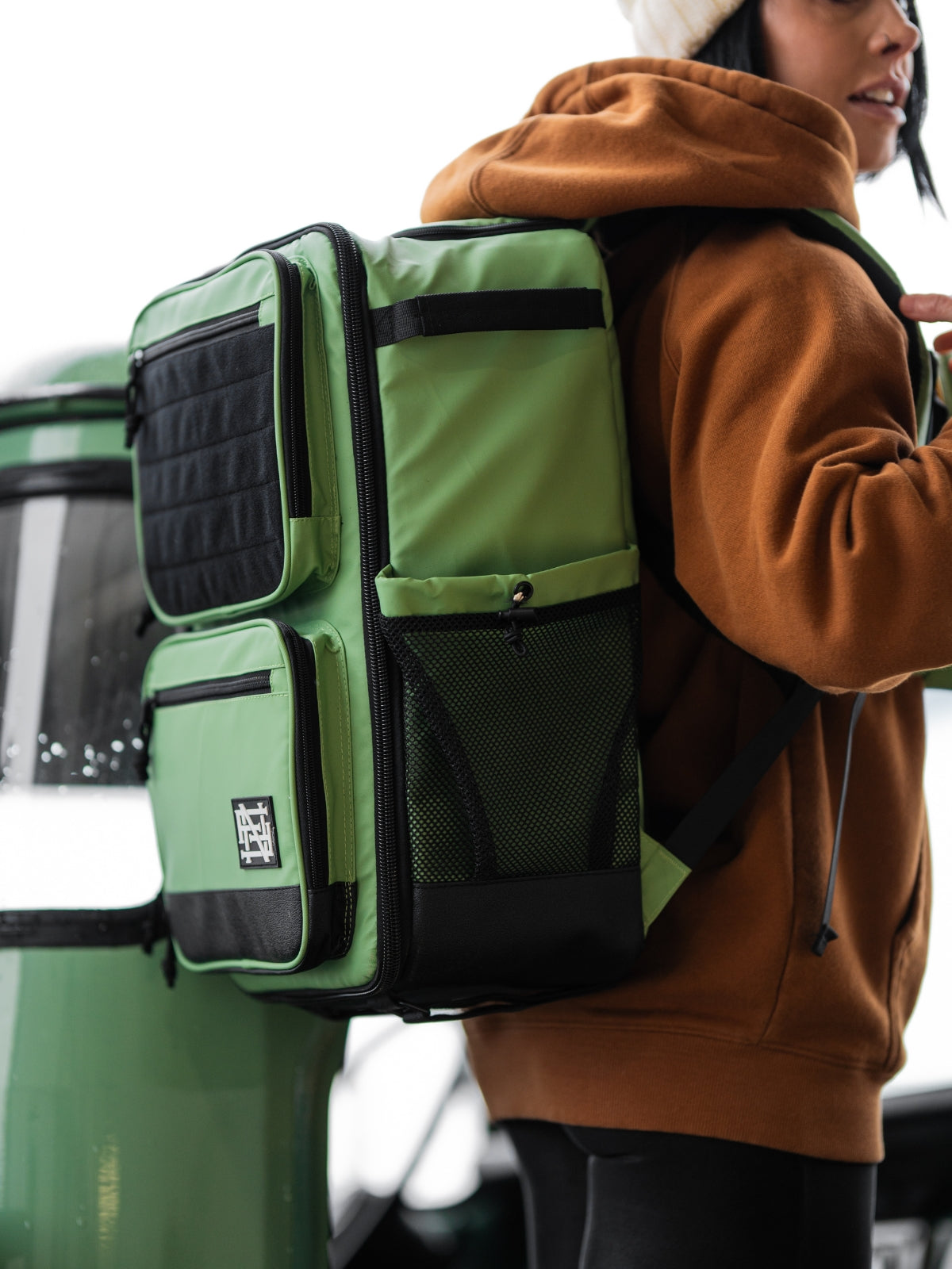 MOMENTUM FREIGHT PACK 50L - GREEN – FLAG NOR FAIL