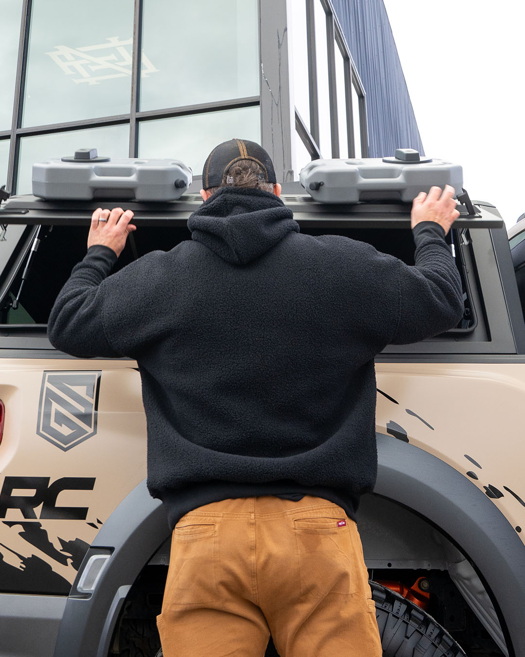 SHERPA HOODIE - BLACK