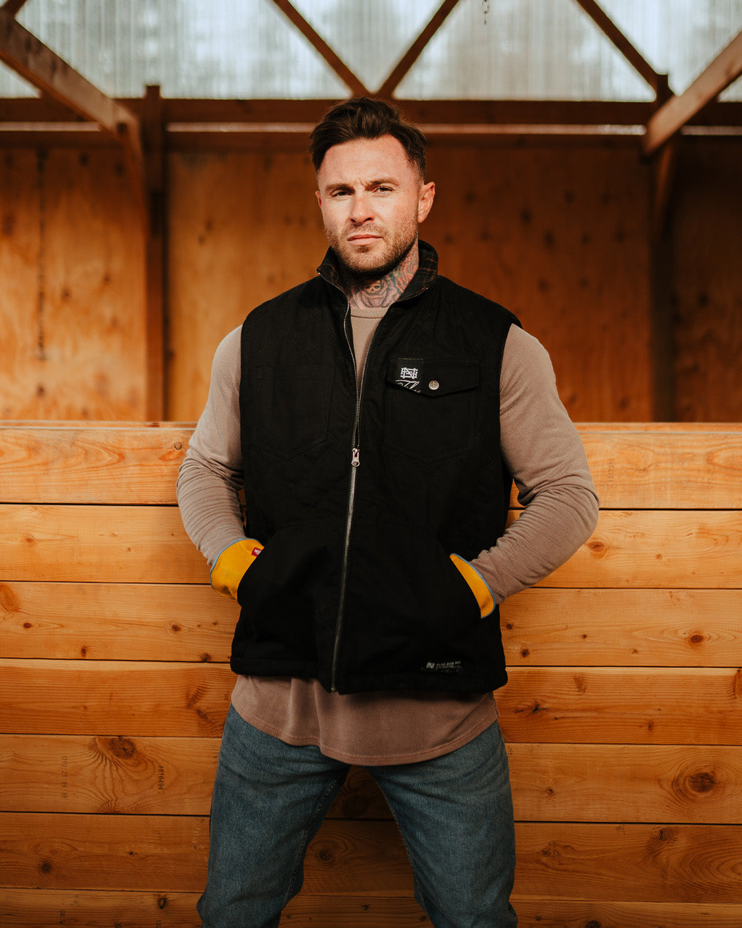 FOREVER VEST - BLACK – FLAG NOR FAIL