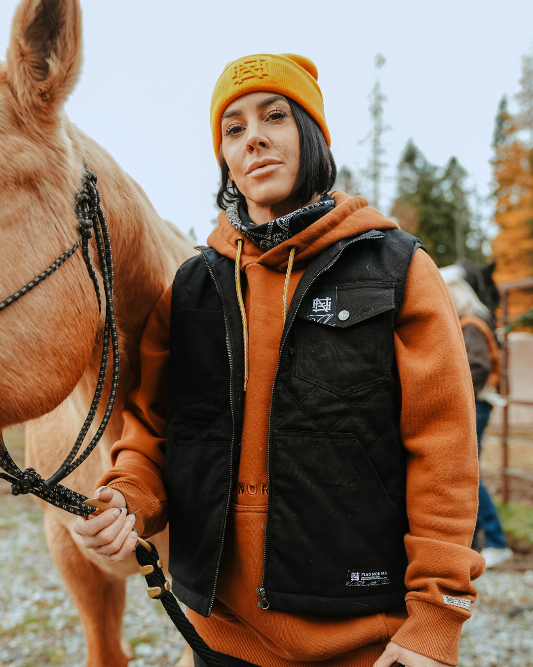 EMBOSSED BEANIE - ORANGE