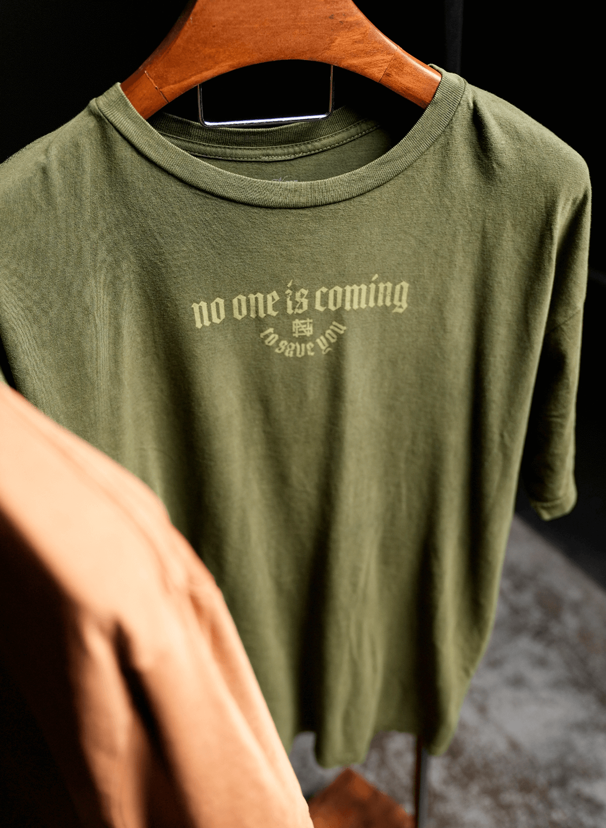 NO ONE IS COMING OVERSIZED TEE- OLIVE