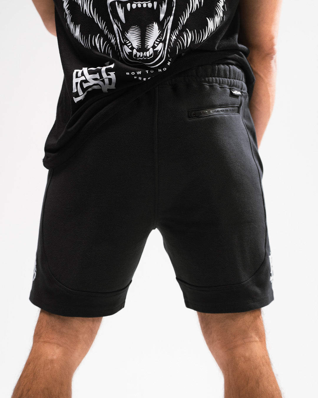 RACE BEAR SWEATSHORTS - BLACK