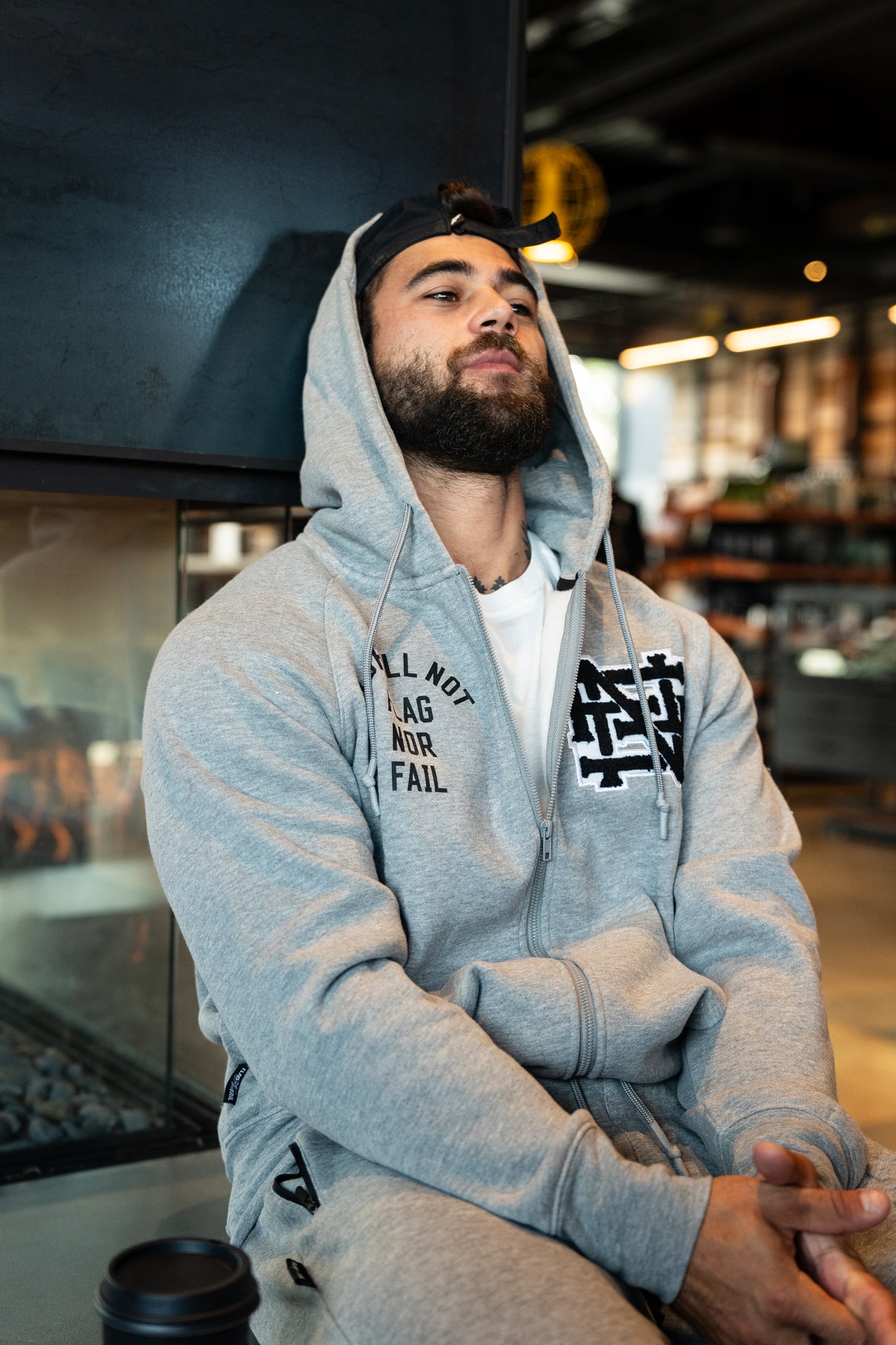 VARSITY PATCH ZIP UP - GREY