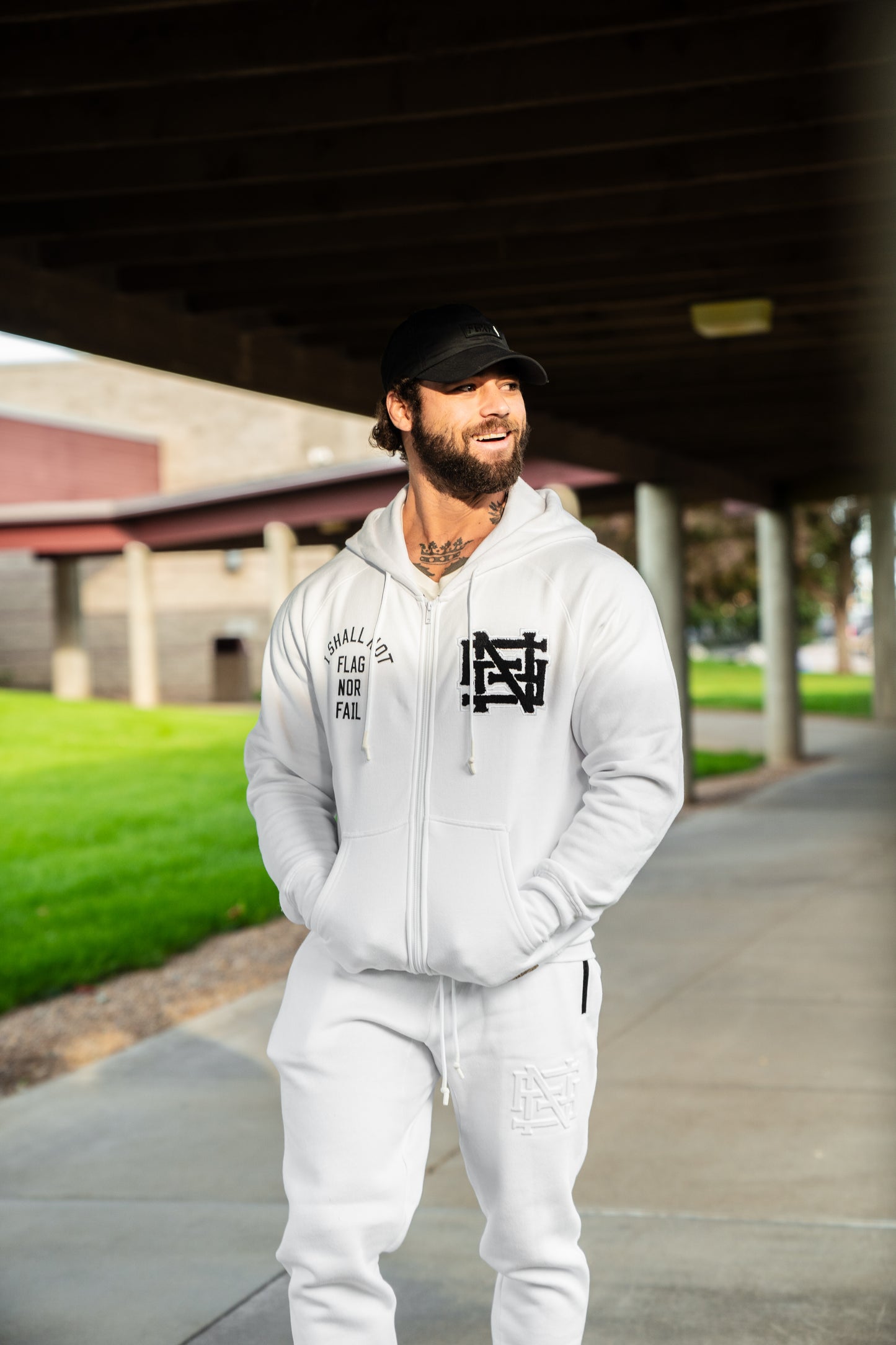 VARSITY PATCH ZIP UP - WHITE