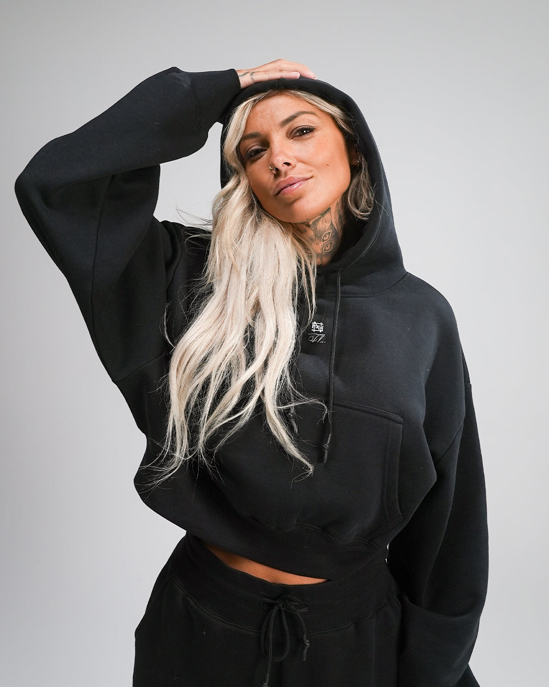 【MORE THAN BLACK】24SS★ BIZ CROP HOOD WOMENS OVERSIZED CROP HOODIE - BLACK – FLAG NOR FAIL