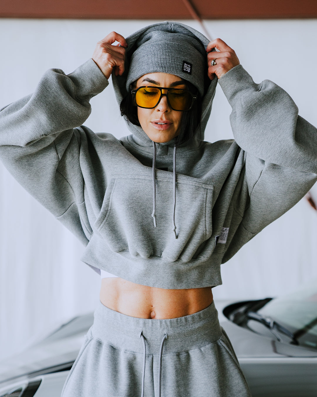 Cropped Essential Overhead Hoodie And Wide Leg Pleated Sweatpants 2 Piece  Set