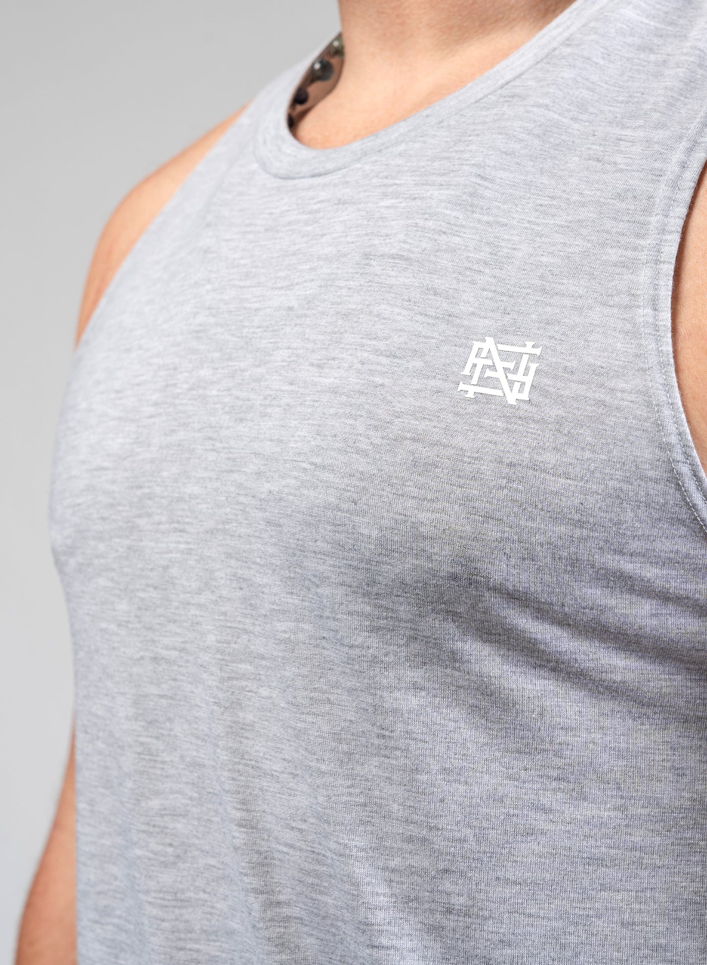 MONOGRAM PREMIUM TANK - GREY