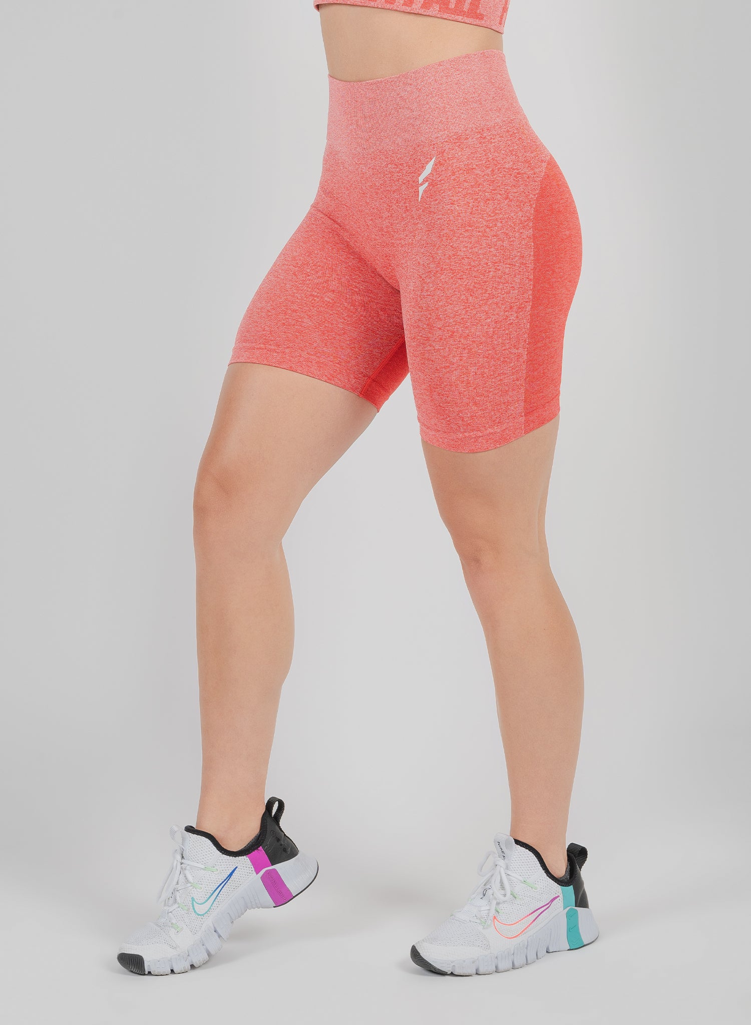 SHORTS BICICLETA SIN COSTURAS FNF - ROJO